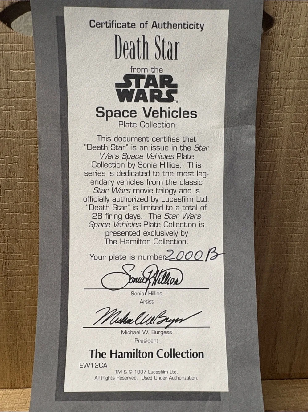 Collector’s Space-Themed Star Wars Decorative Plate in Blue and Gray